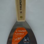 Espatula flexible 4" con mango de madera , truper